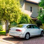 parcheggio cortile casa