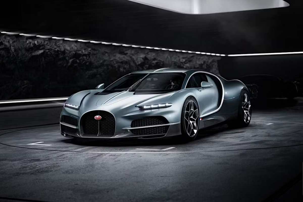 Bugatti Tourbillon vista di fronte