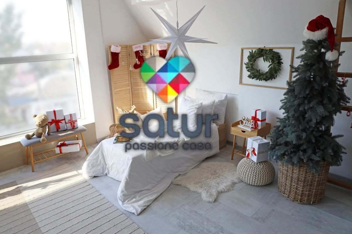 cameretta bambini e logo satur