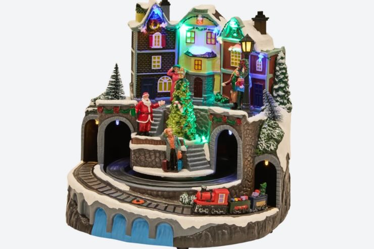 villaggio natale action 