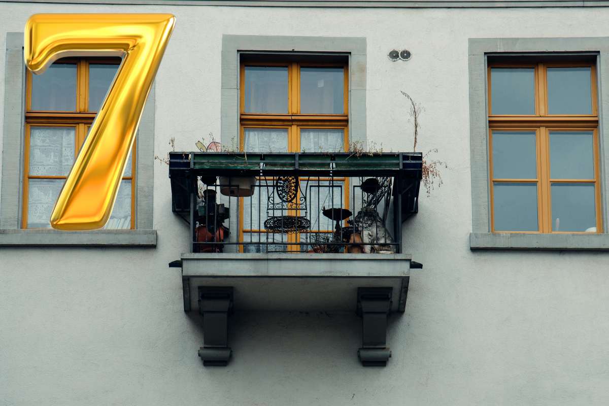 balcone e numero 7