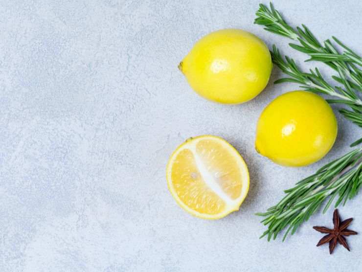 limoni e rosmarino