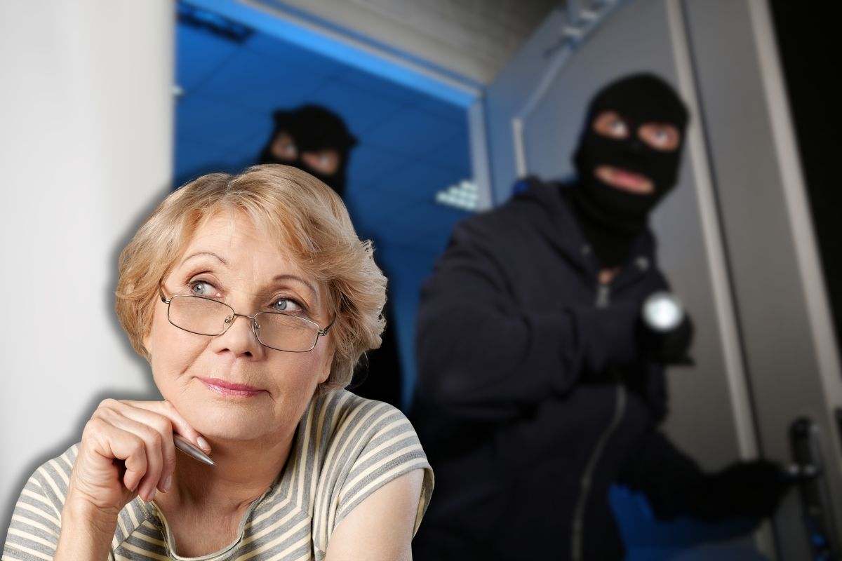 ladri che entrano in casa e nonna che pensa