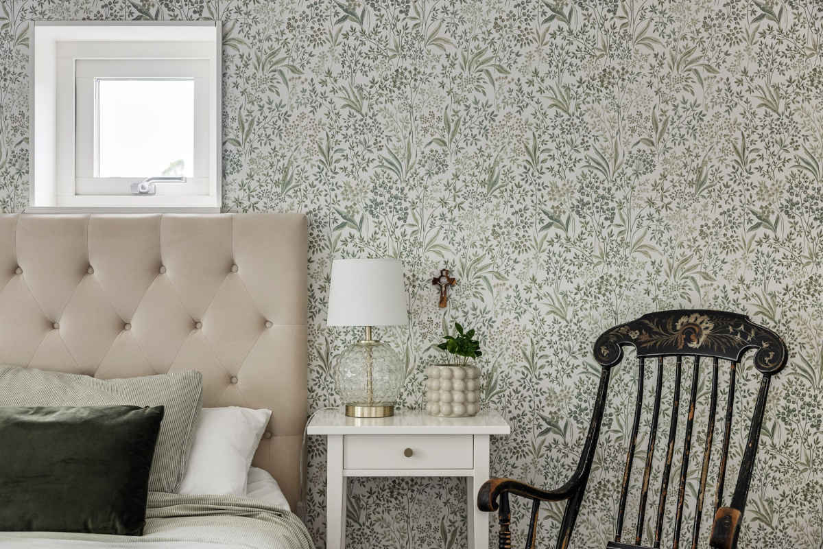 Primo piano su elementi arredo camera da letto