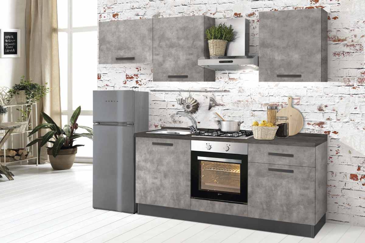 una cucina completa di Mondo Convenienza che costa meno di 600 euro
