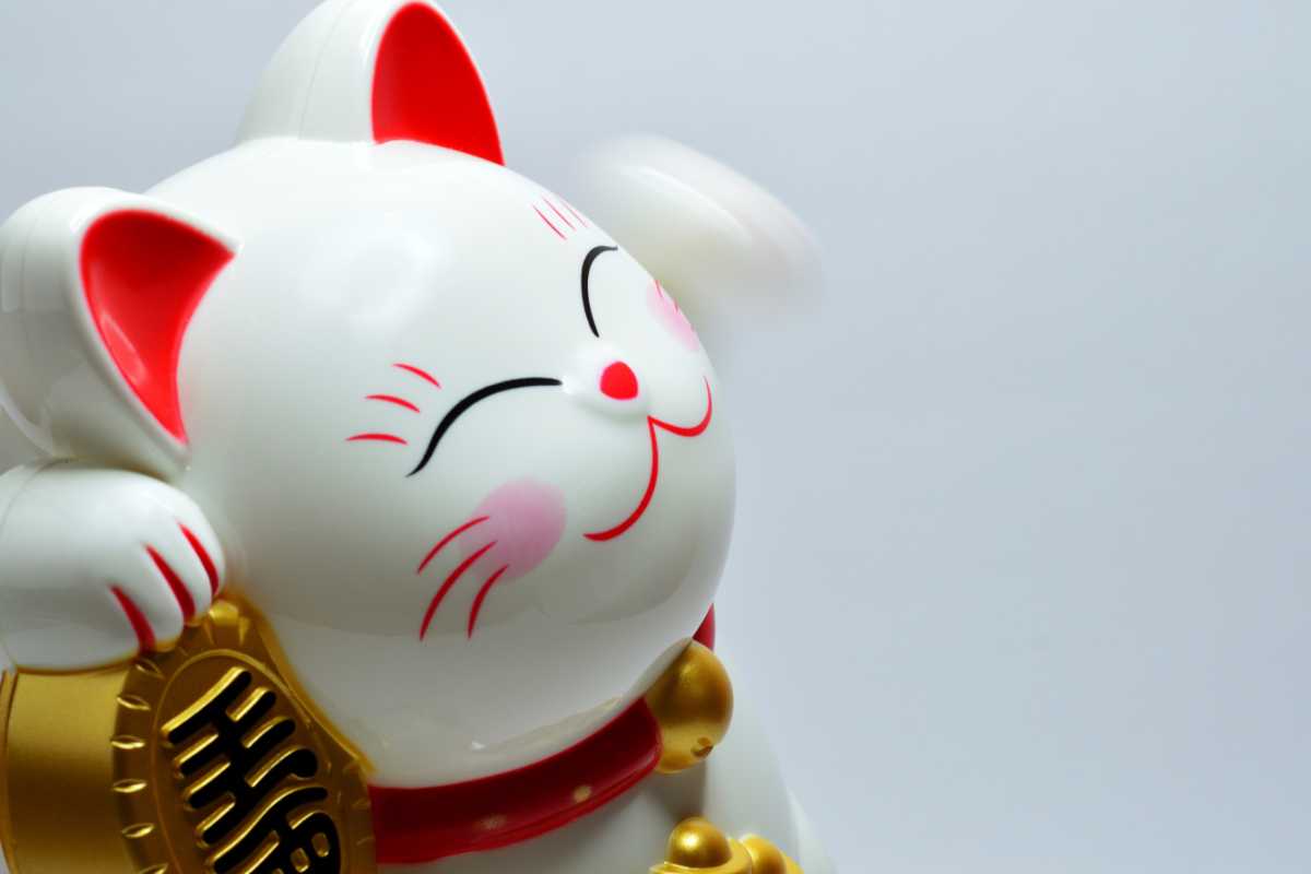 Maneki-neko gatto portafortuna