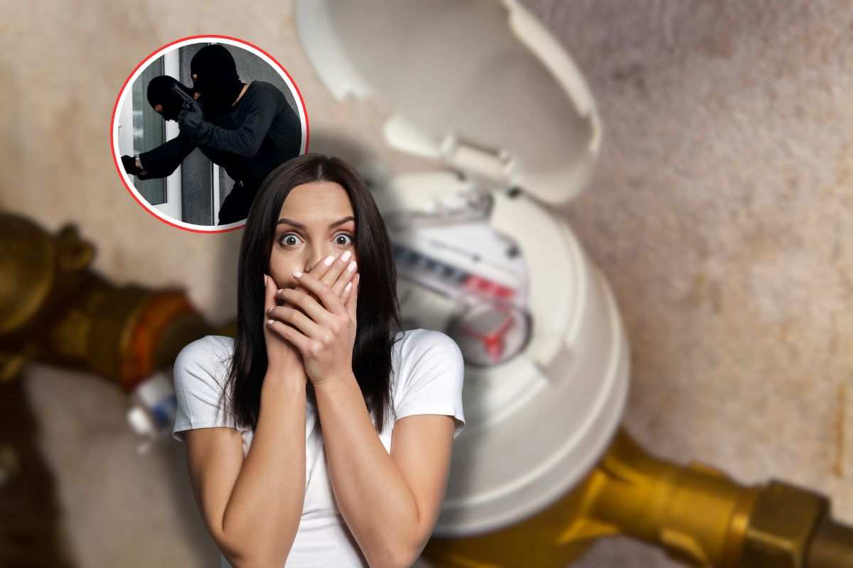 contatore acqua sullo sfondo, donna spaventata e ladri che tentano di entrare in casa