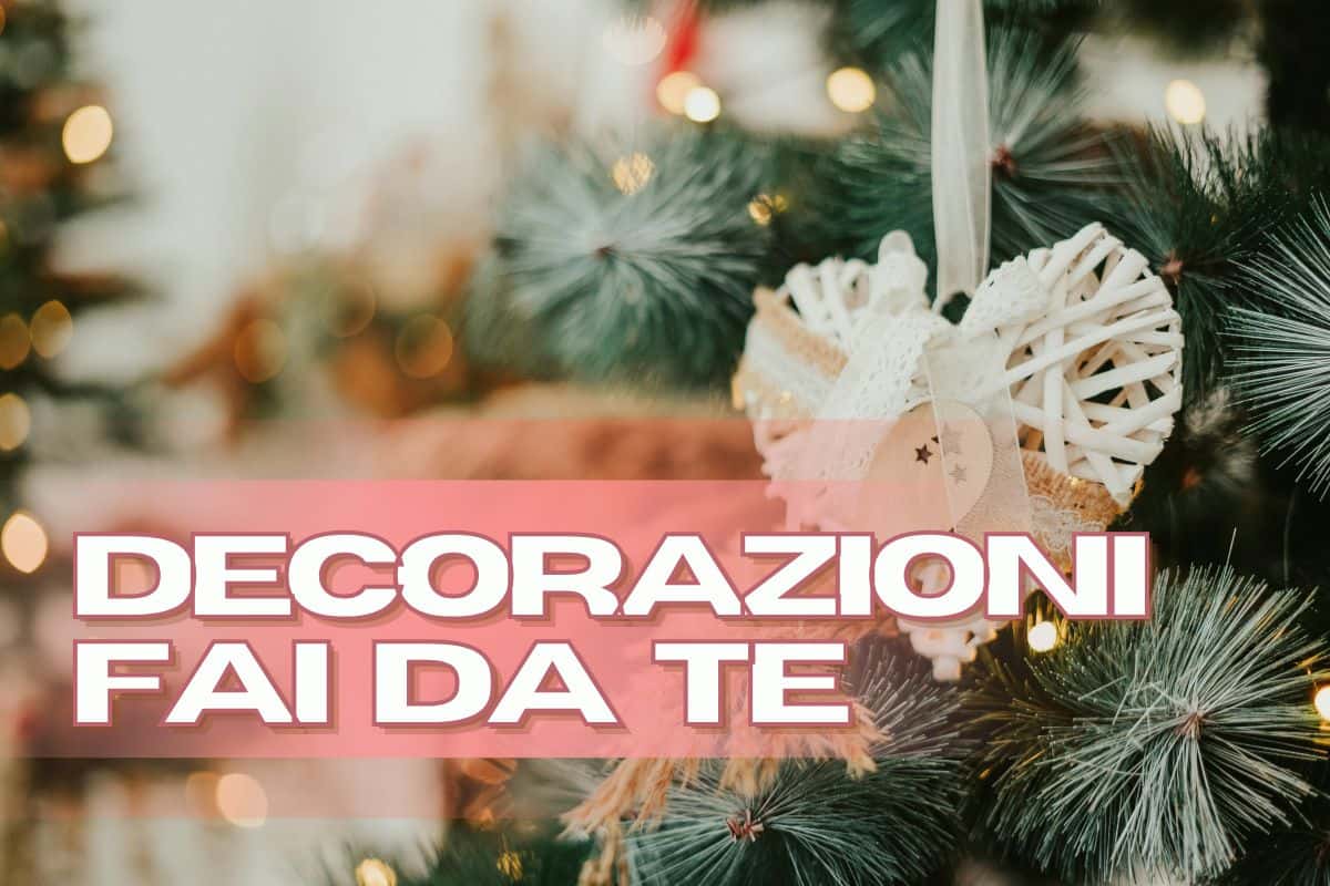 Primo piano decorazione albero di Natale