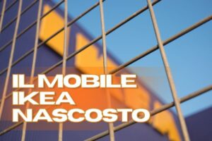 Negozio Ikea con logo sfocato