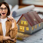 casa e donna con dito alzato stupita