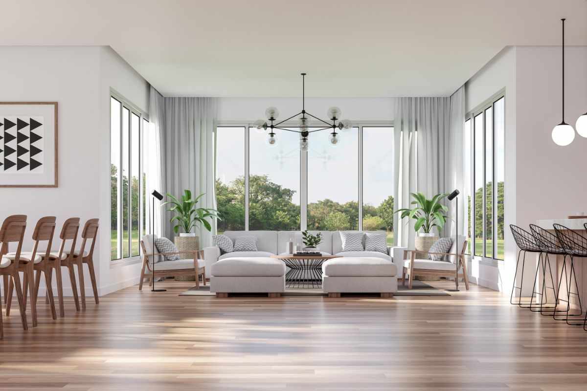 soggiorno di casa con pareti bianche