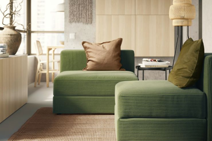 Una foto del divano JÄTTEBO