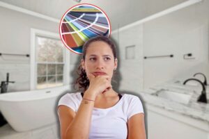 bagno con vasca, donna che pensa e tavolozza di colori