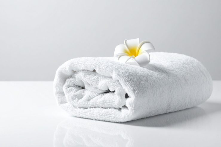 Un asciugamano pulito e piegato