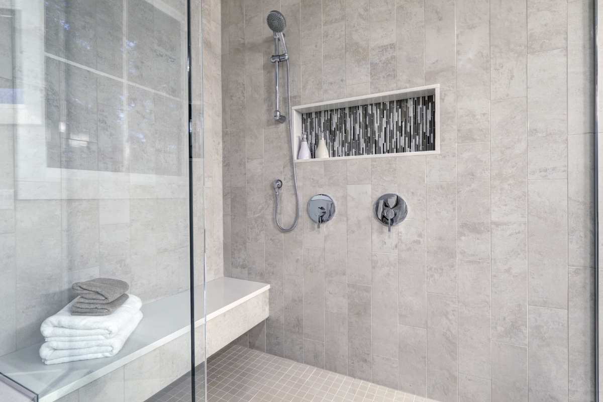 bagno con doccia walk in