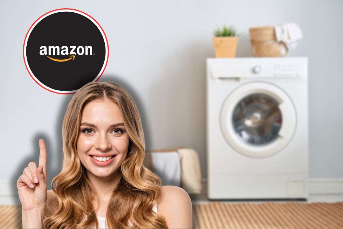 lavatrice con cesto della biancheria accanto, logo amazon e donna che lo indica