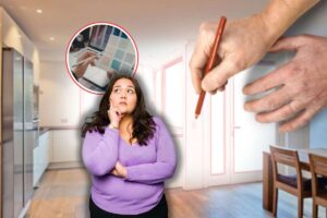 cucina in ristrutturazione, donna che pensa e tavolozza di colori in icona rossa