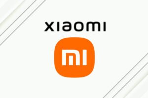 Il logo di Xiaomi con sopra la scritta "xiaomi"