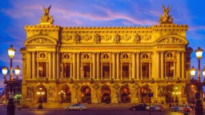 Sotto l’Opéra Garnier c’è un lago: la parte di Parigi che nessuno vede ha dell'incredibile