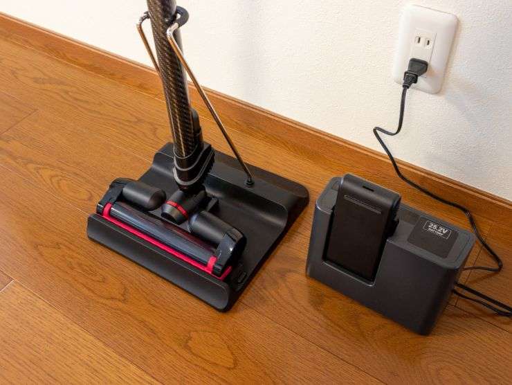 scopa elettrica sotto carica