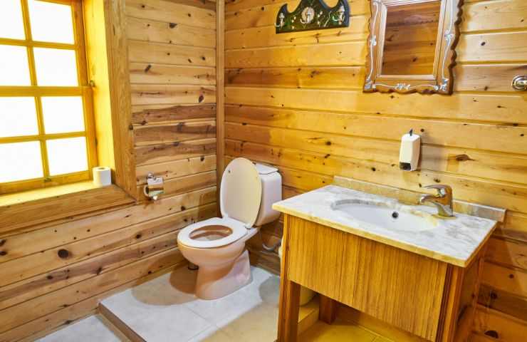 bagno in stile naturale