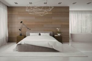 ampia camera da letto in cui c'è anche una vasca