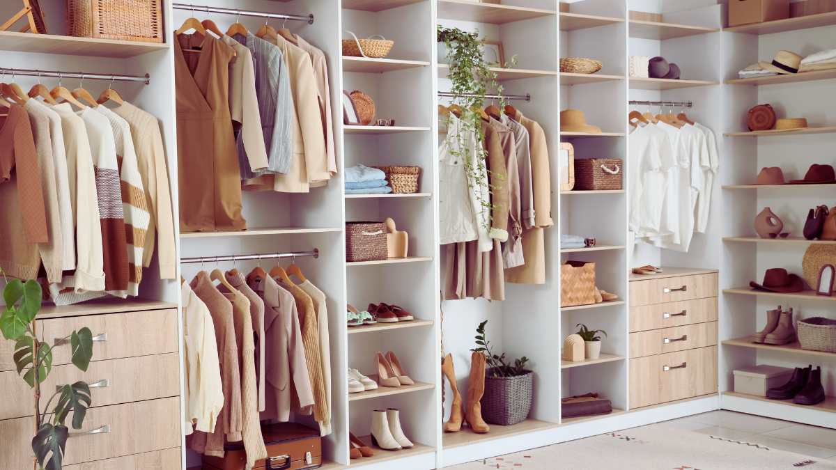 L’armadio economico che sembra su misura: il trucco è nella struttura