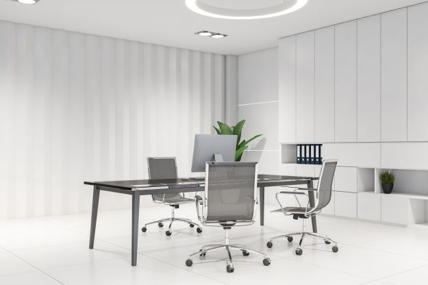 Corner,Of,Stylish,Ceo,Office,With,White,Walls,,Tiled,Floor,