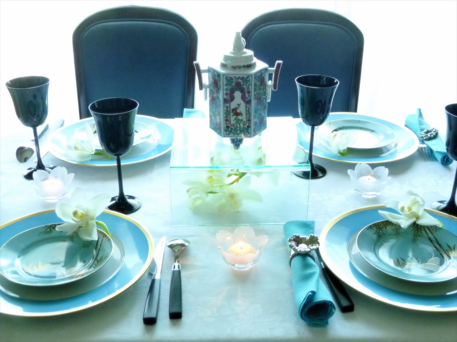 Come decorare la tavola in stile orientale, servizi e idee per uno stile esotico