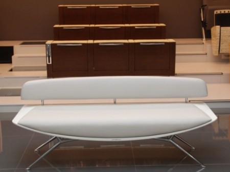 Pininfarina & Ares Line: seduta, divano e tavolino PF3