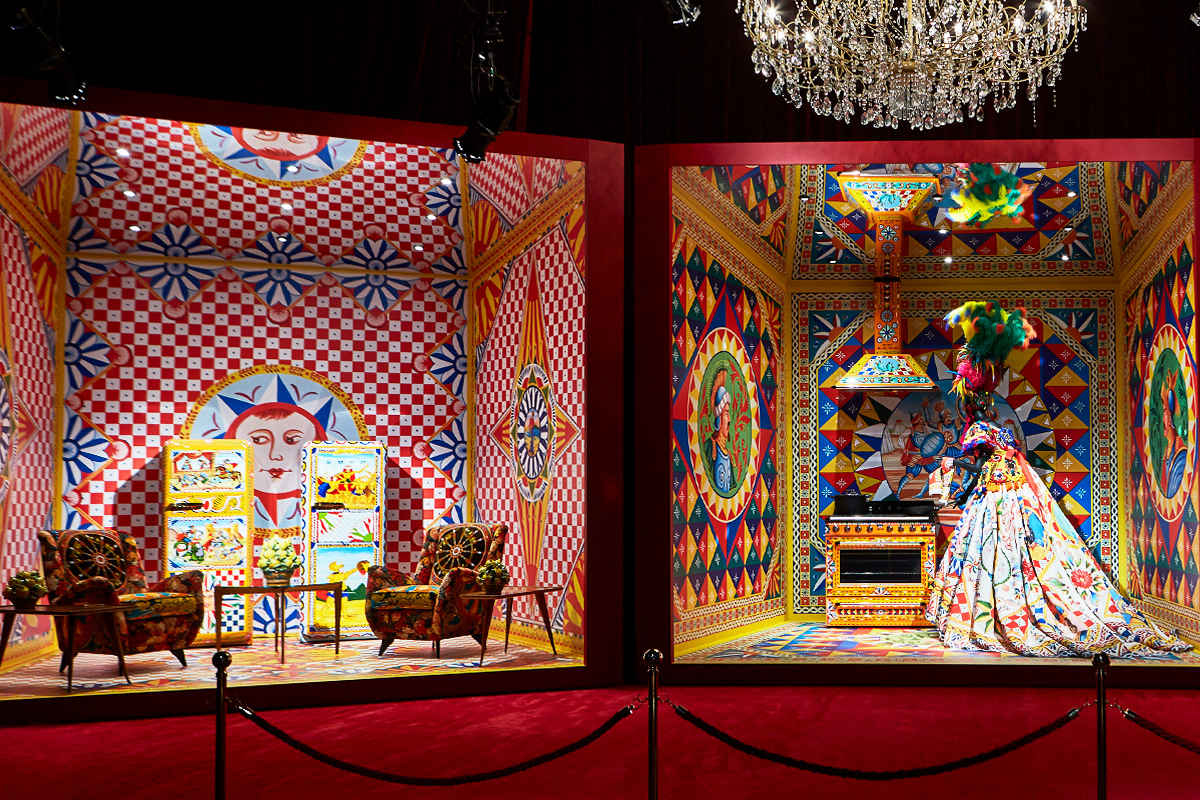 dolce and gabbana salone del mobile