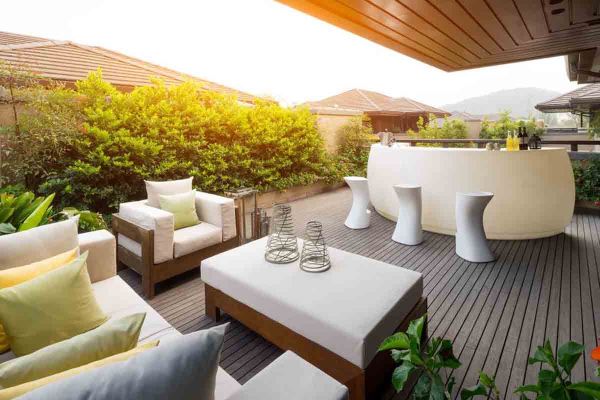 Pavimenti da esterno per terrazzo e giardino: le migliori soluzioni Ikea